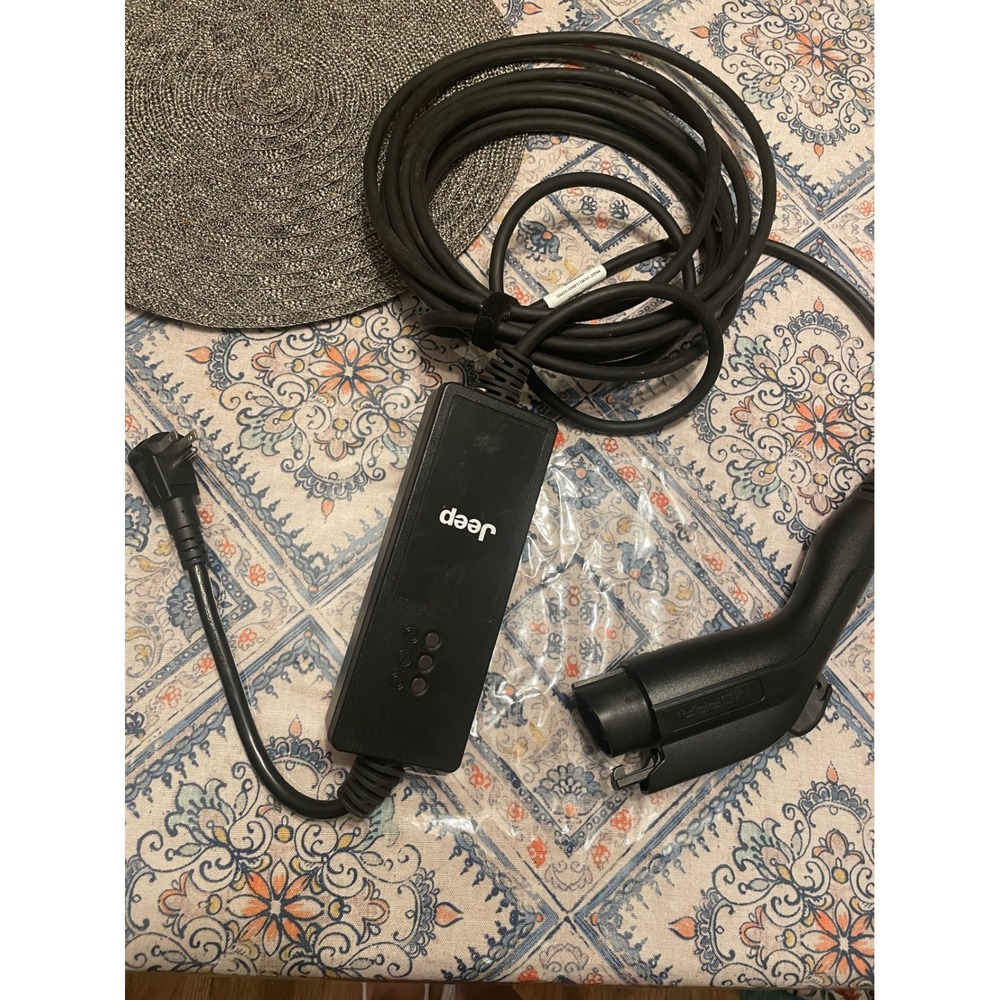 Jeep Mopar Level 1 EV Charger 120V J1772 68486297AA Wrangler Grand Cherokee 4xe